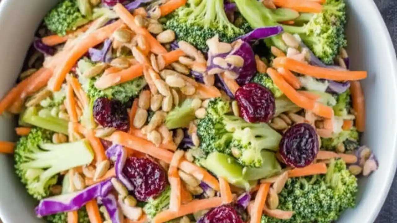 Elevate Your Broccoli Slaw: Sweet, Tangy, & Customizable Tips